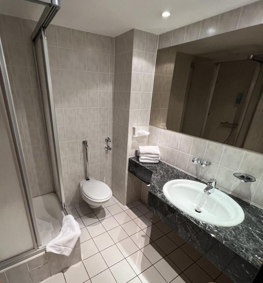 מינדן Hotel Exquisit מראה חיצוני תמונה