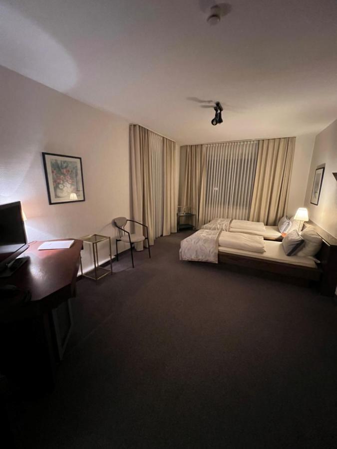 מינדן Hotel Exquisit מראה חיצוני תמונה