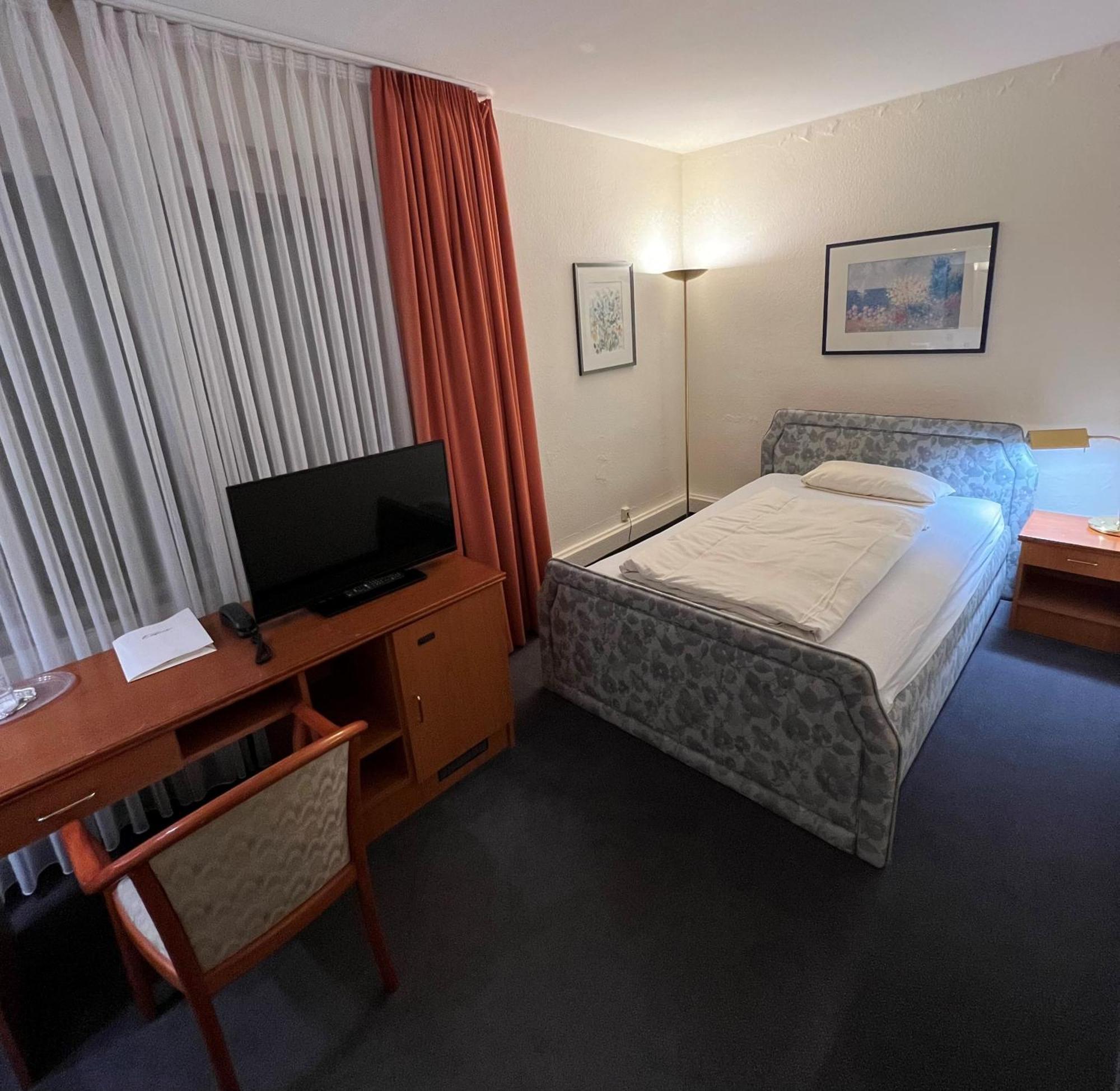 מינדן Hotel Exquisit חדר תמונה